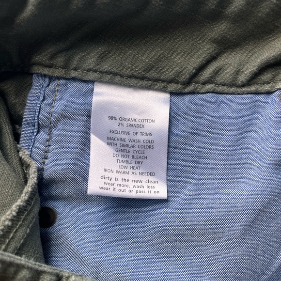 Title Nine Sequoia Short :: Size 4 :: Green - Picture 9 of 9